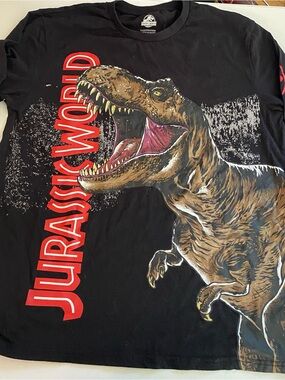 Jurassic World long sleeve shirt. Size Large